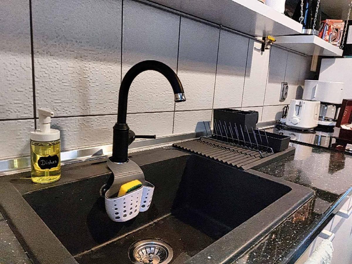 Kizz Apartment Сараево Экстерьер фото
